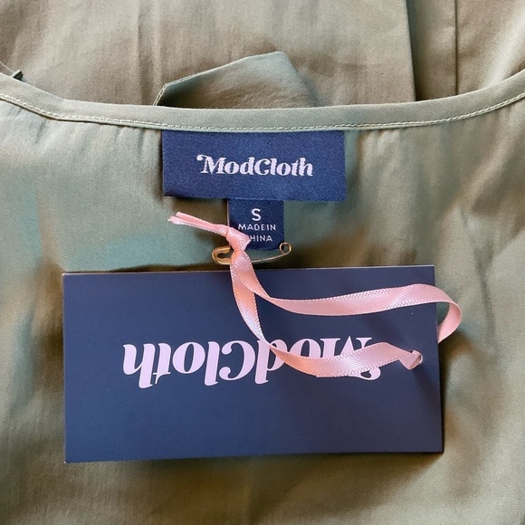 ModCloth Cottage Curation Square Neck Top Green Button Front Tie Back S NWT - Picture 5 of 7